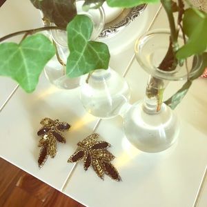 Vintage handmade leaf earrings sequin & seedbead NWOT